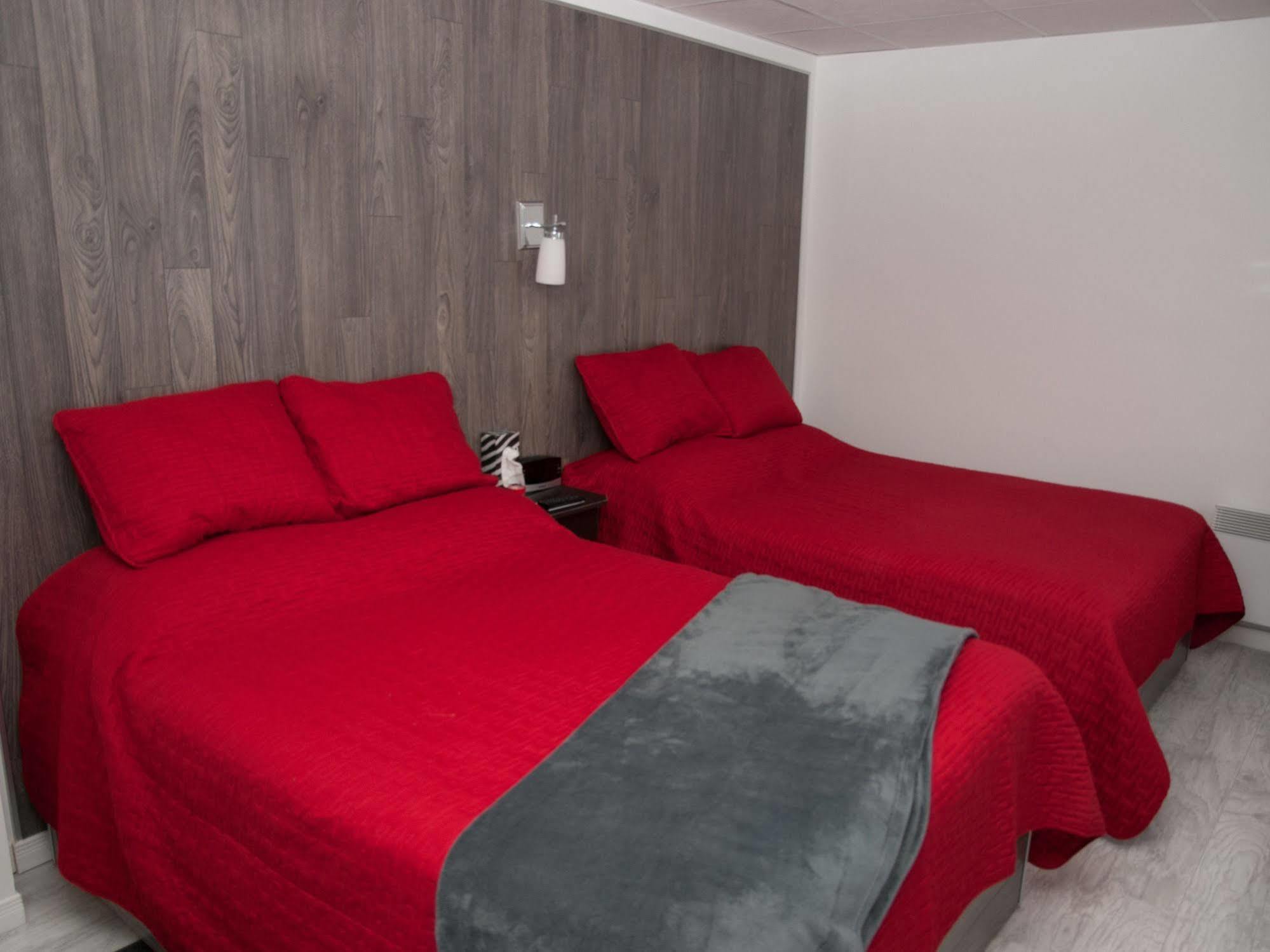 Hotel Le Plaza La Baie Zewnętrze zdjęcie