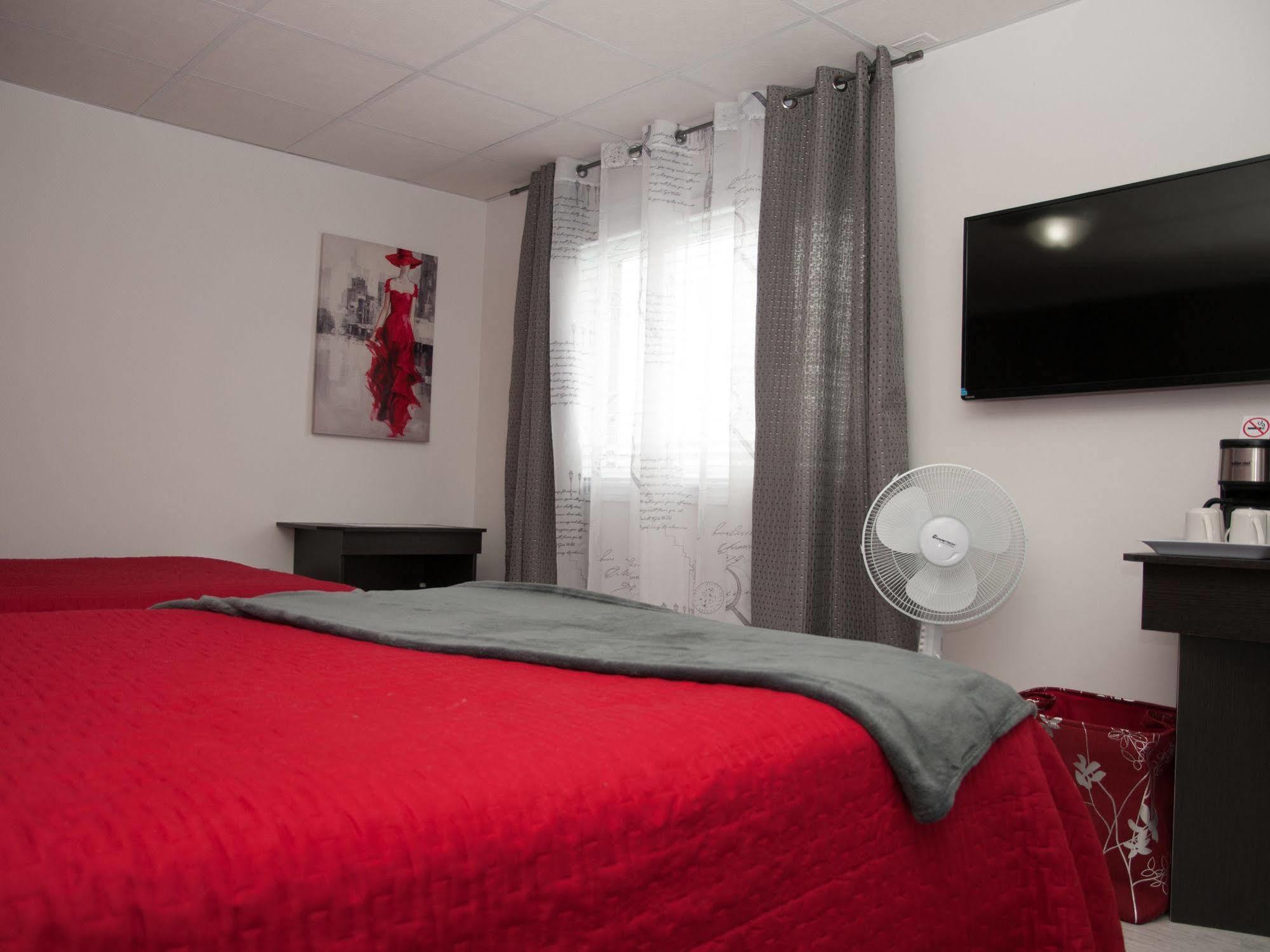 Hotel Le Plaza La Baie Zewnętrze zdjęcie