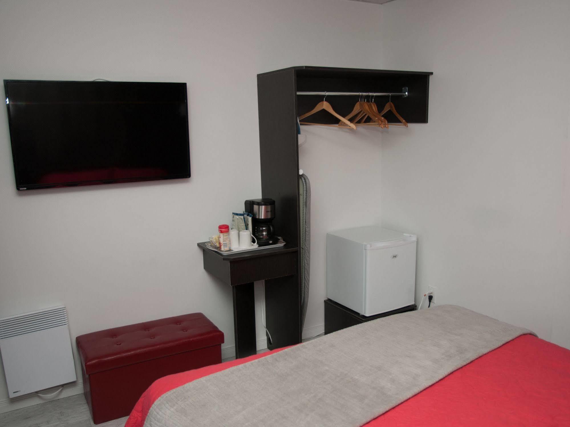 Hotel Le Plaza La Baie Zewnętrze zdjęcie